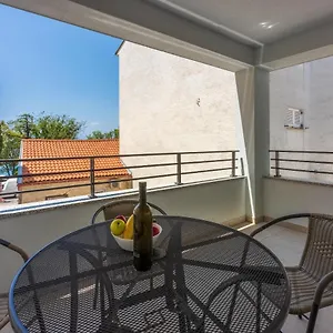 Luxury Lovorka 1 & 2**** Apartment
